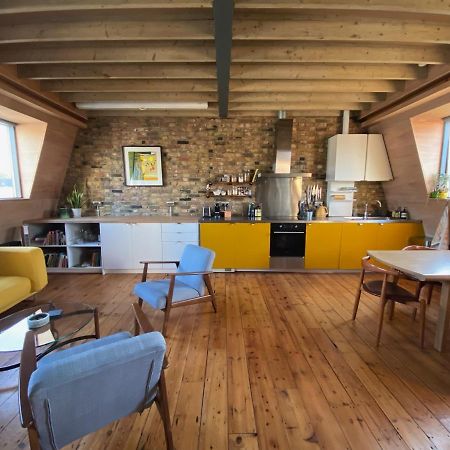 Bright & Beautiful Loft 10Mins To Shoreditch London Exterior photo