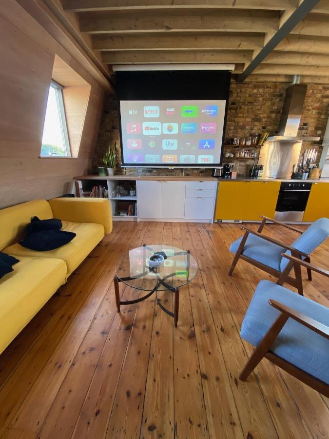 Bright & Beautiful Loft 10Mins To Shoreditch London Exterior photo